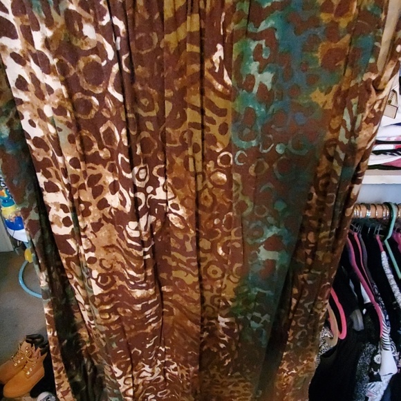 flowy top - Picture 4 of 4